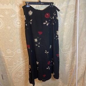 Floral Black Jone New York Skirt Sz 14